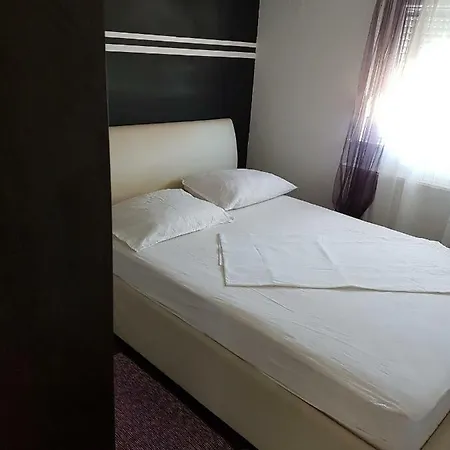 Apartment Andelina Split